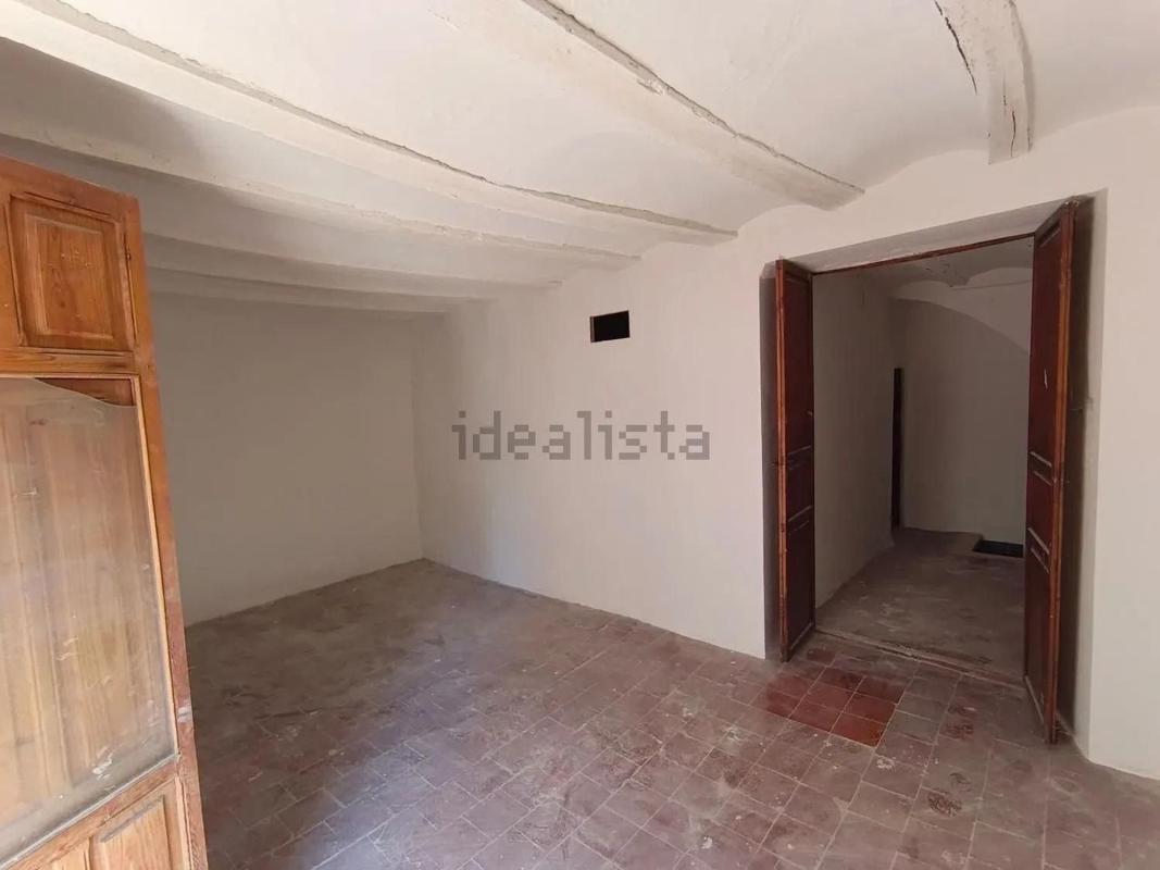 Propiedades en venta y alquiler en España photo 2