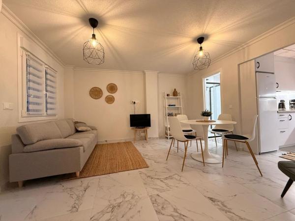 Duplex na sprzedaż w Dúplex en Calle del Puerto Romano, Gaspar Perrelló, Torrevieja, Torrevieja photo 1