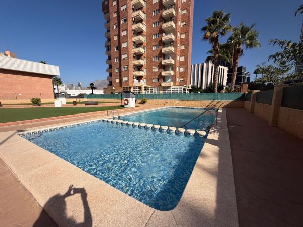 Sprzedaż mieszkania w Piso en Calle Doctor Santiago Ramón y Cajal, 1, Zona Rincón Alto, Benidorm, Benidorm
photo 1