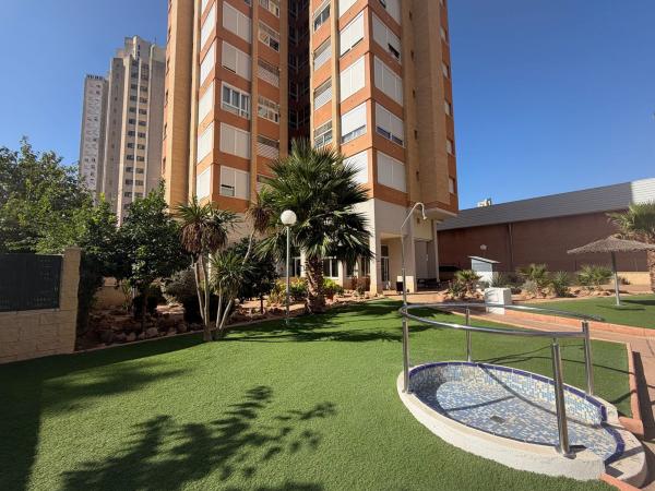 Sprzedaż mieszkania w Piso en Calle Doctor Santiago Ramón y Cajal, 1, Zona Rincón Alto, Benidorm, Benidorm
thumbnail 2