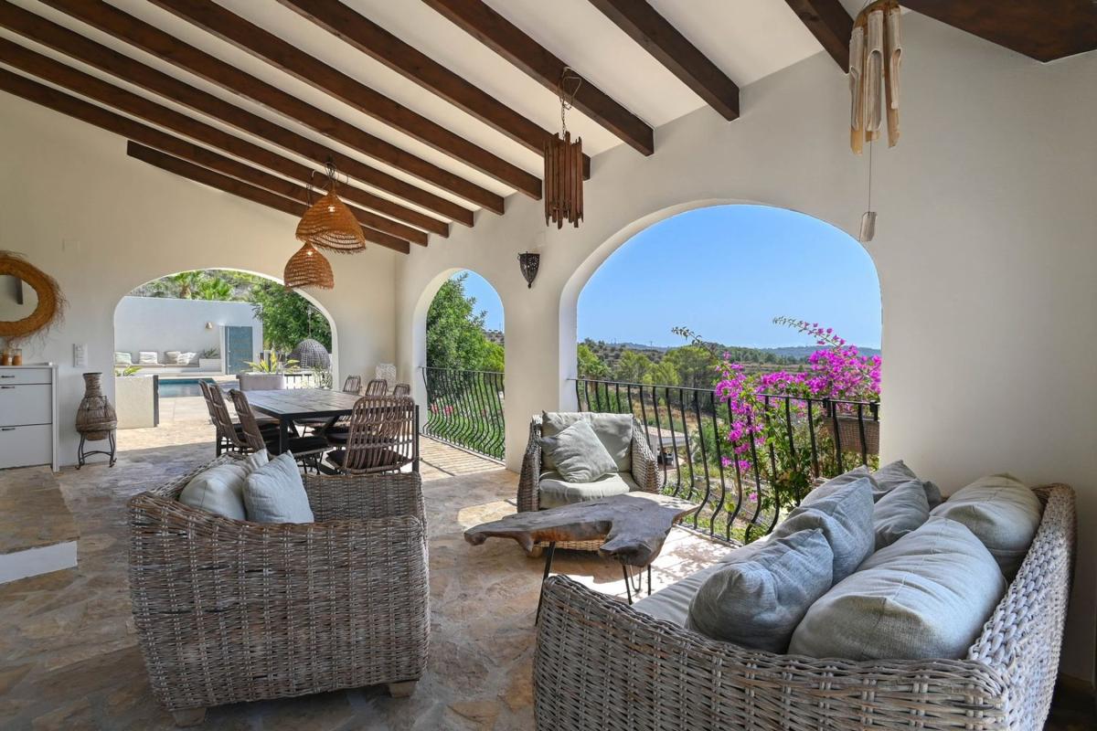 Properties for sale and rent in Spain photo 5