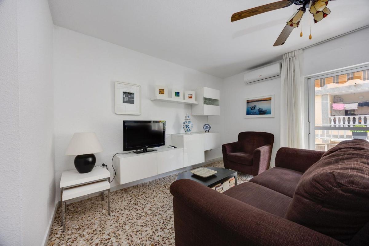 Sprzedaż mieszkania w Piso en Calle Ramón Gallud, 227, Playa del Cura, Torrevieja, Torrevieja
photo 2