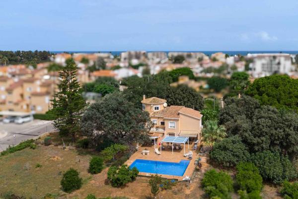 Chalet independiente en venta en Les Marines/Las Marinas, Denia
photo 1