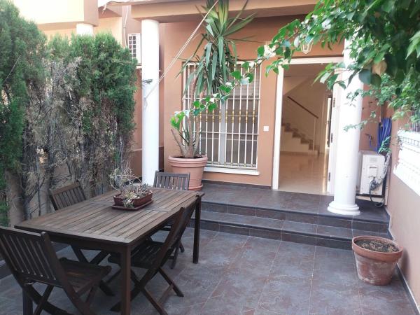 Chalet adosado en Calle Pediatra D'Andres bru Ibarra, Zona Deportiva-Nuevo Altabix, Elche / Elx photo 1