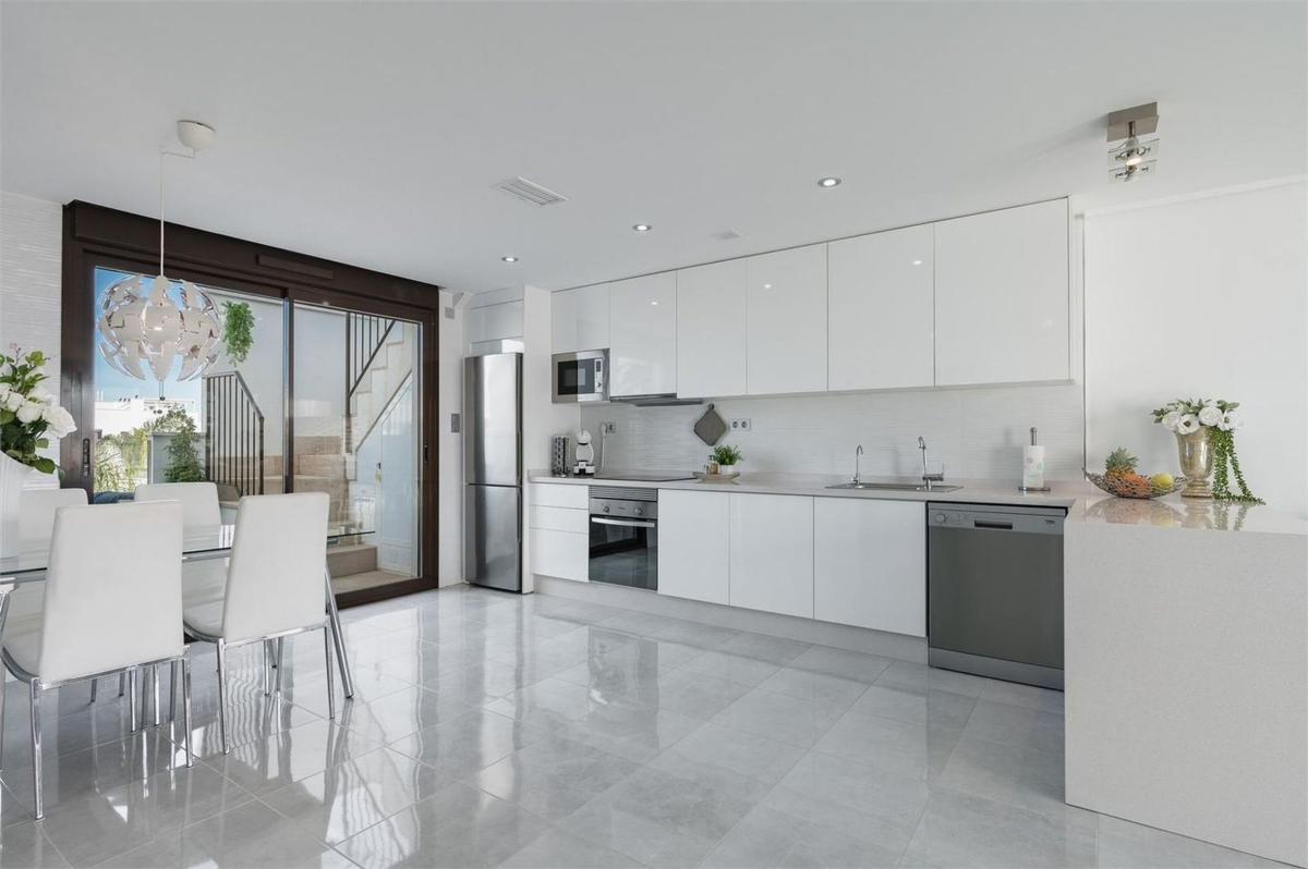 Продажа квартиры на Piso en Calle Corbeta, Torre de la Horadada, Pilar de la Horadada, Пилар де ла Орадада
photo 3