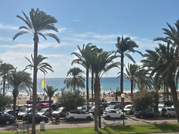 Venta de piso en Piso en Plaza Paseíto Ramiro, Casco Histórico-Santa Cruz, Alicante / Alacant, Alicante / Alacant
photo 1