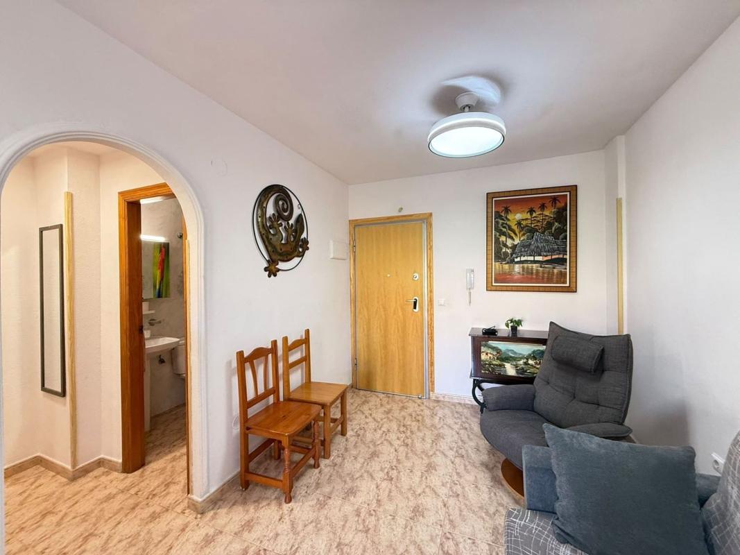 Sale of apartment in Piso en Patricio Zammit, 67, Antonio Machado, Torrevieja, Torrevieja
photo 3