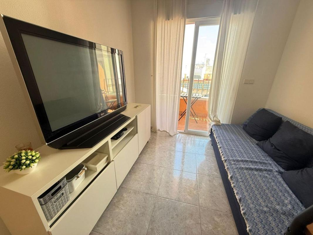 Venta de piso en Piso en Calle Finlandia, Playa de los Locos, Torrevieja, Torrevieja
photo 4