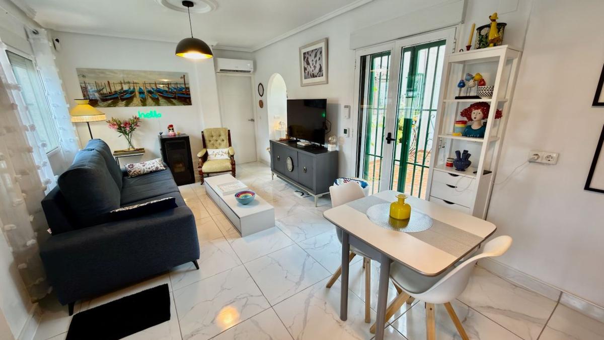 Sale of independent chalet in Casa o chalet en Benimar, Rojales, Rojales
photo 4