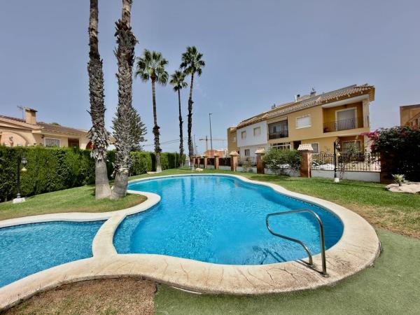 Chalet independiente en venta en Casa o chalet en Catral, Catral
 photo 2