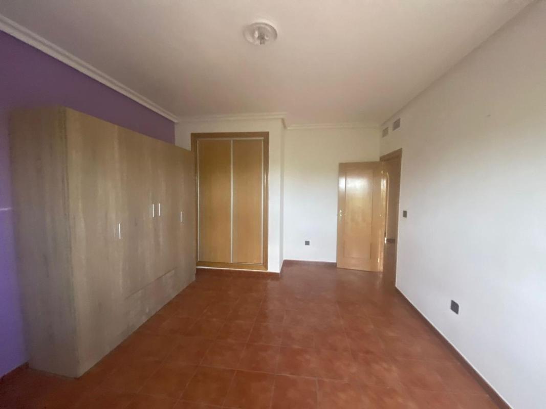 Nieruchomości na sprzedaż i do wynajęcia w Hiszpanii photo 2