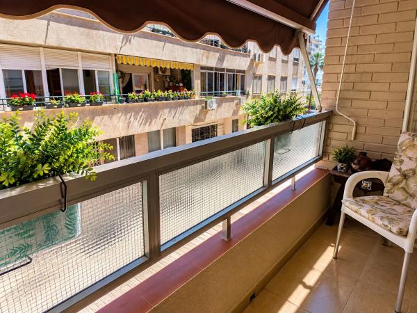 Sale of flat in Piso en Calle Valencia s/n, El Acequión, Torrevieja, Torrevieja
photo 1