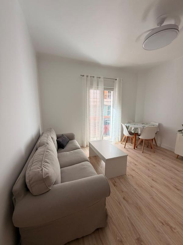 Venta de piso en Piso en Reina Victoria-Miguel Hernández, Elche / Elx, Elche / Elx
 photo 4