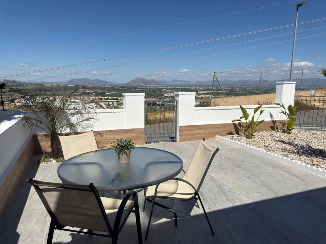 Продажа квартиры на Piso en Urbanización Bungalows Bl-22, Rojales Hills - Rosa Bungalows, Rojales, Рохалес
photo 5