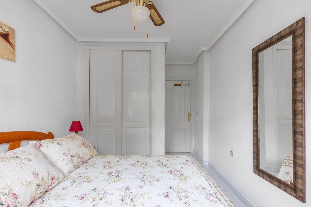 Продажа квартиры на Piso en Punta Prima, Torrevieja, Торревьеха
photo 2