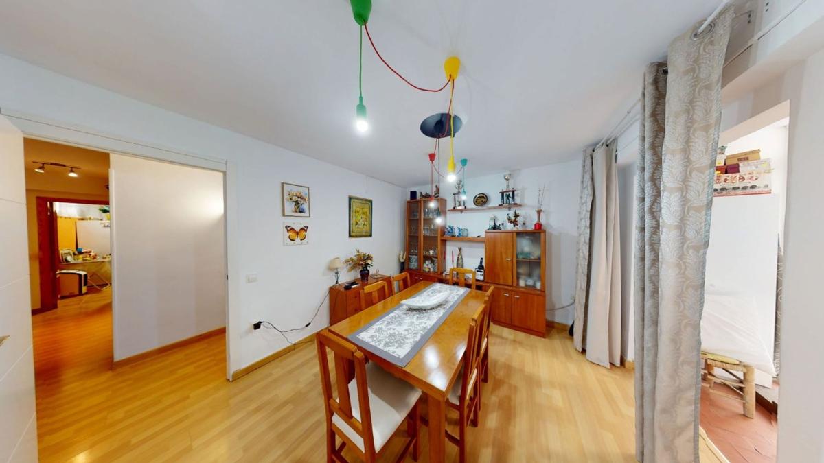 Sale of apartment in Piso en Calle Alonso Cano, 26, Carolinas Altas, Alicante / Alacant, Alicante
photo 1