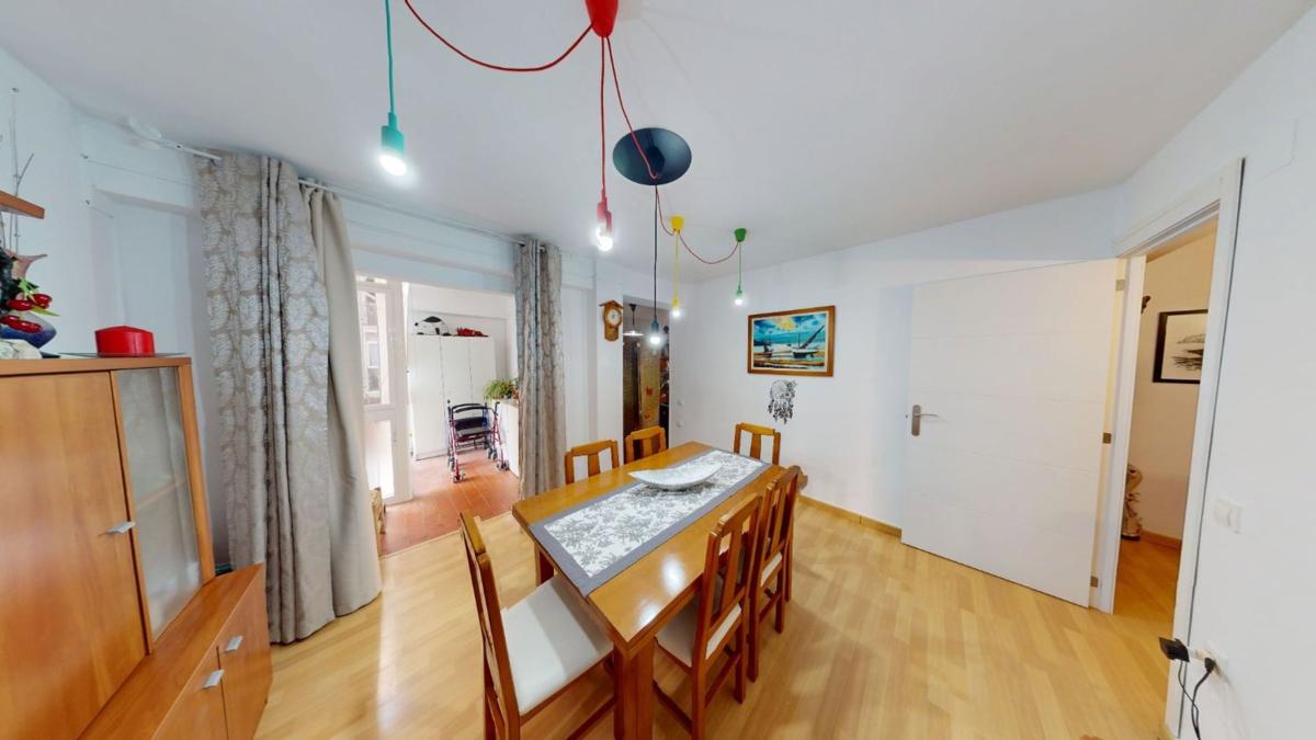 Sale of apartment in Piso en Calle Alonso Cano, 26, Carolinas Altas, Alicante / Alacant, Alicante
photo 3