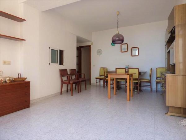 Продажа квартиры на Piso en Avenida de Martínez Alejos, Playa de Levante, Benidorm, Бенидорм
thumbnail 2
