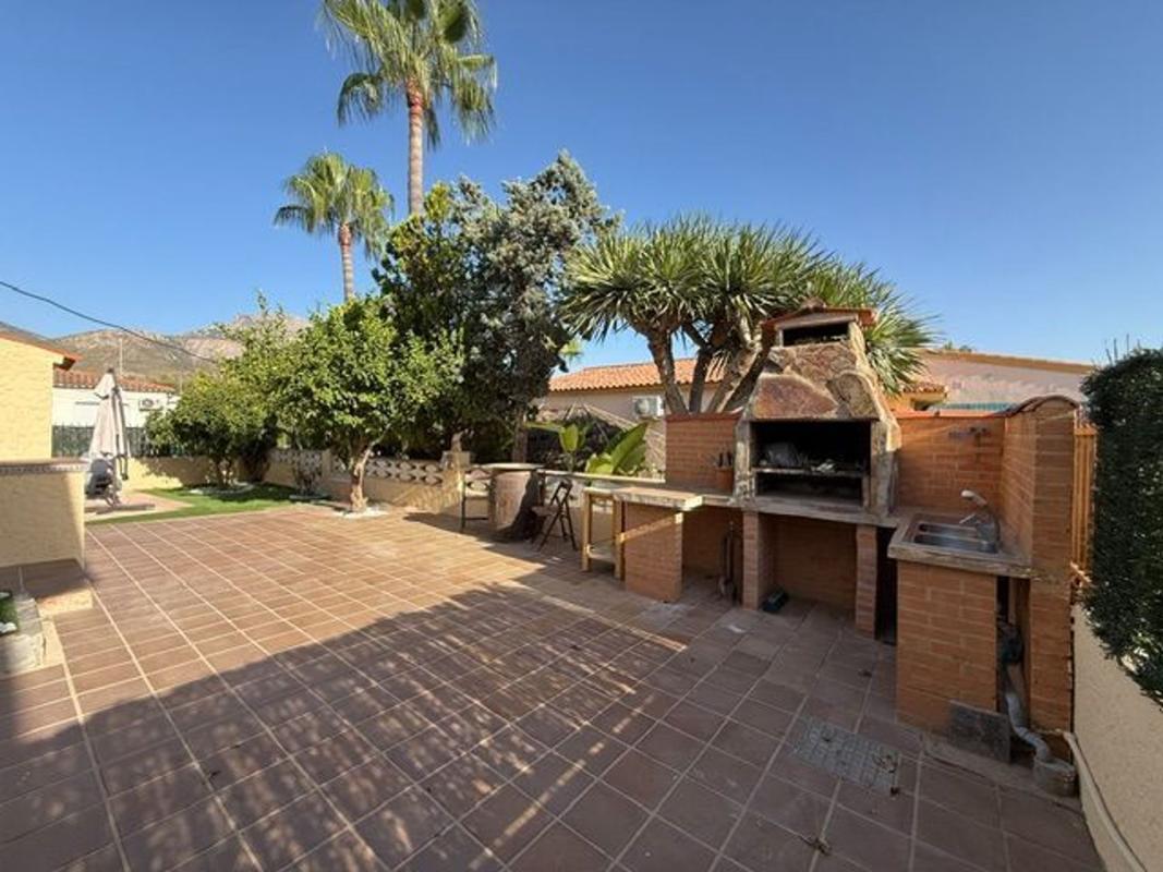 Propiedades en venta y alquiler en España photo 3
