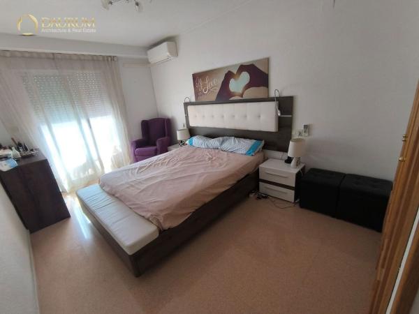 Sale of flat in Piso en Avenida Alcoi, Campoamor, Alicante / Alacant, Alicante
thumbnail 2