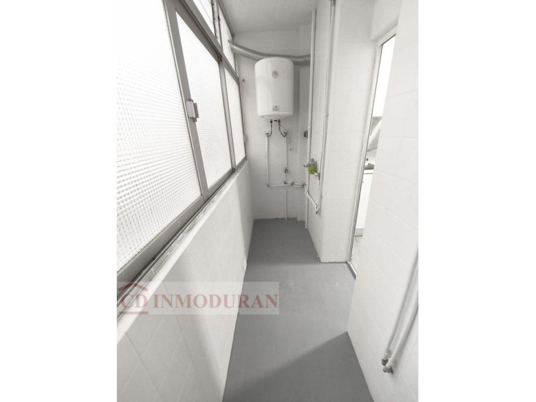 Продажа квартиры на Piso en Calle Músico Torres Climent, Virgen del Remedio - Parque lo Morant, Alicante / Alacant, Аликанте / Алакант
photo 2