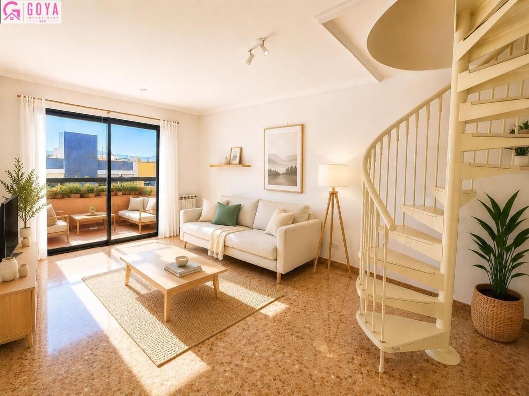 Venta de duplex en Dúplex en Plaza del Alcalde Agatángelo Soler, 4, Garbinet - Parque de las Avenidas, Alicante / Alacant, Alicante / Alacant photo 2