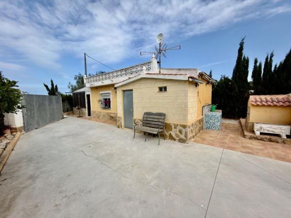 Rustic farm for sale in Casa rústica en La Marina, Elche / Elx , Elche / Elx photo 1