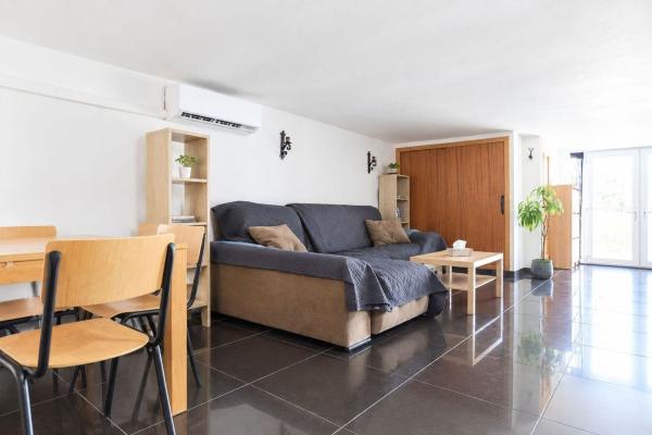Chalet adosado en Calle las Rosas, Los Balcones - Los Altos del Edén, Torrevieja thumbnail 2