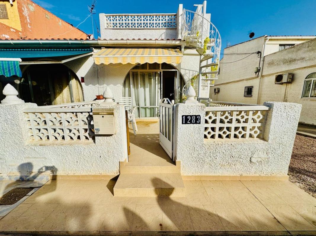 Properties for sale and rent in Spain photo 3