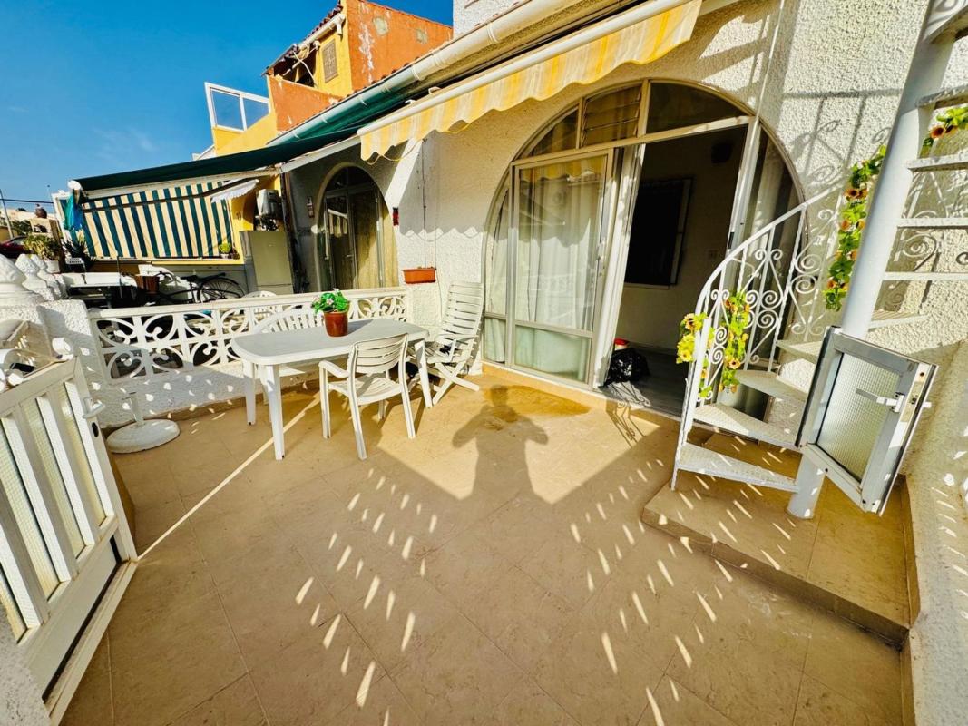 Properties for sale and rent in Spain photo 5