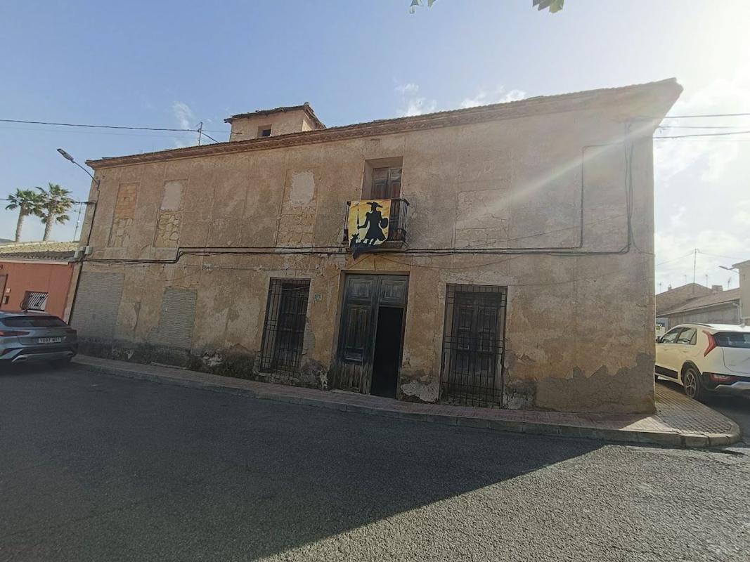 Properties for sale and rent in Spain photo 4