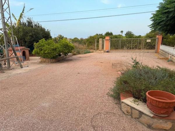 Finca rústica en venta en Finca rústica en La Pedrera-Vessanes, Denia , Denia thumbnail 2