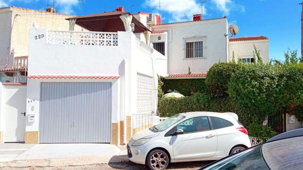 Аттик на продажу в Ático en Calle Diego Puerta s/n, La Siesta - El Salado - Torreta, Torrevieja, Торревьеха thumbnail 3