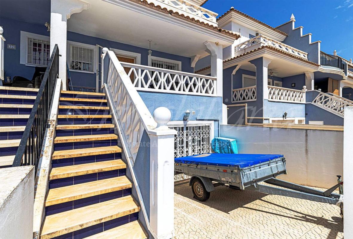 Properties for sale and rent in Spain photo 3