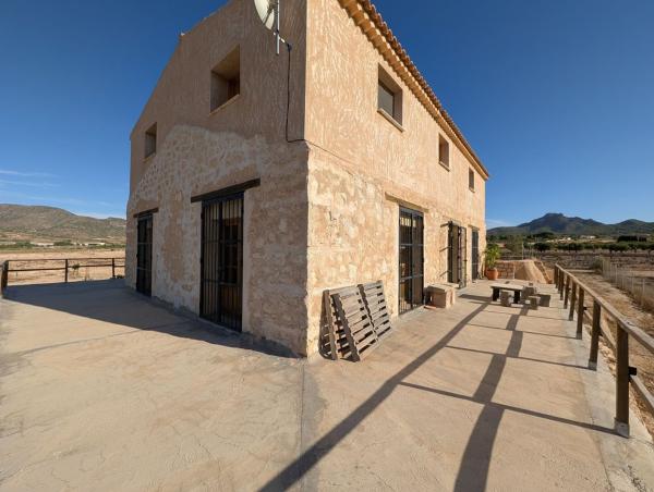 Finca rústica en venta en  Finca rústica en Calle Hernán Cortés, Salinas , Salinas photo 1