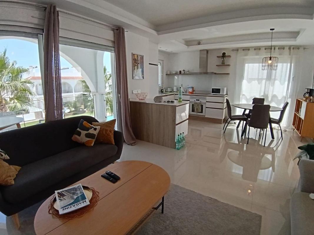 Sale of apartment in Piso en Pueblo Bravo, Rojales, Rojales
photo 5