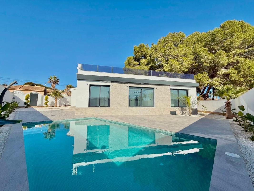 Properties for sale and rent in Spain photo 1