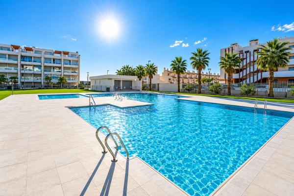 Venta de piso en Piso en Villamartín, Orihuela, Orihuela
thumbnail 2