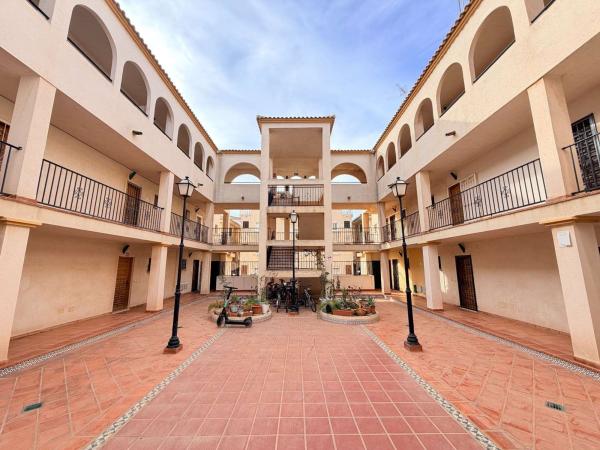 Venta de piso en Piso en La Florida, Orihuela, Orihuela
thumbnail 3