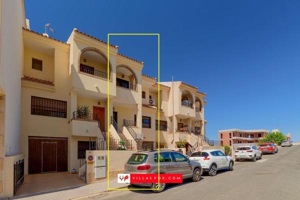 Chalet adosado en Calle San Rafael, Centro, San Miguel de Salinas photo 1