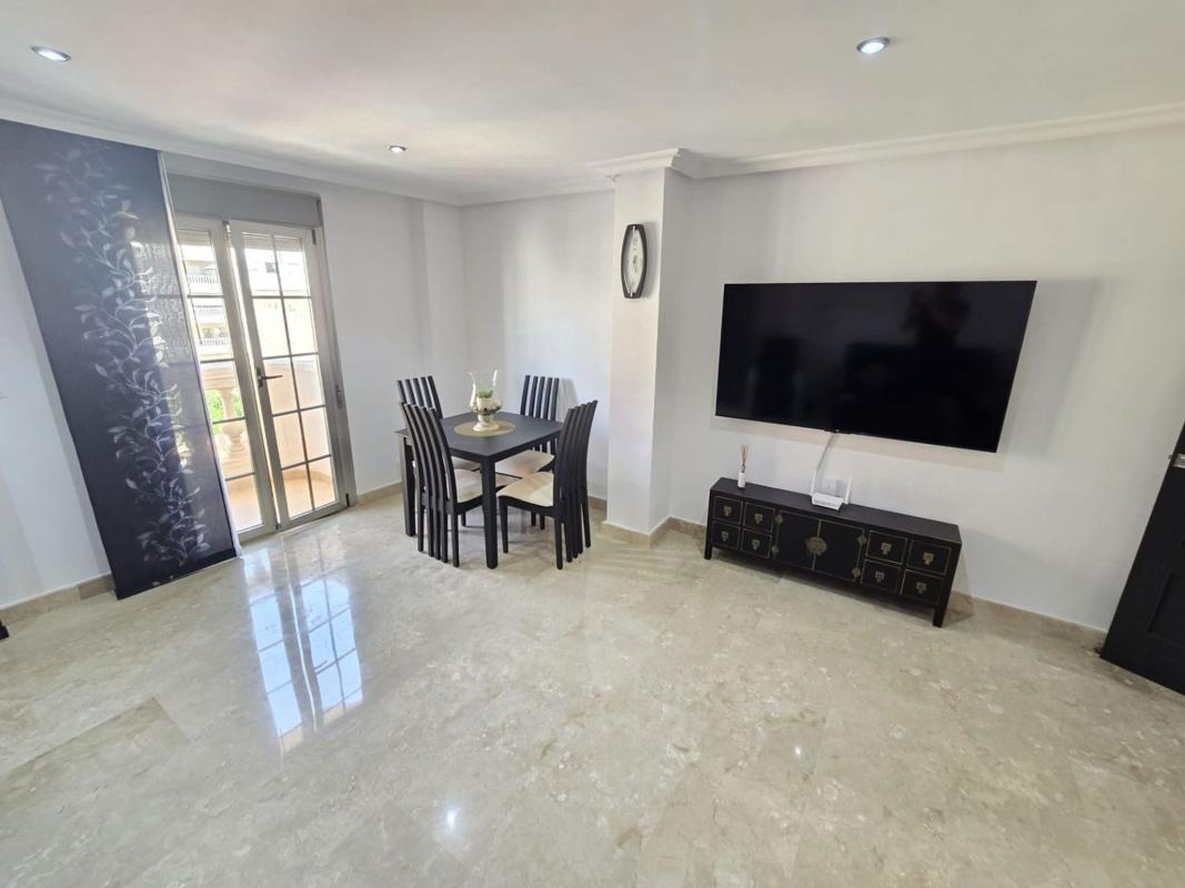 Продажа квартиры на Piso en Calle de Orihuela, 50, Centro - Muelle Pesquero, Torrevieja, Торревьеха
photo 2