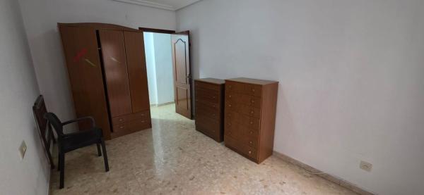 Venta de piso en Piso en Calle del Capità Antoni Mena s/n, Plaza Crevillente-Juzgados, Elche / Elx, Elche / Elx
 photo 1