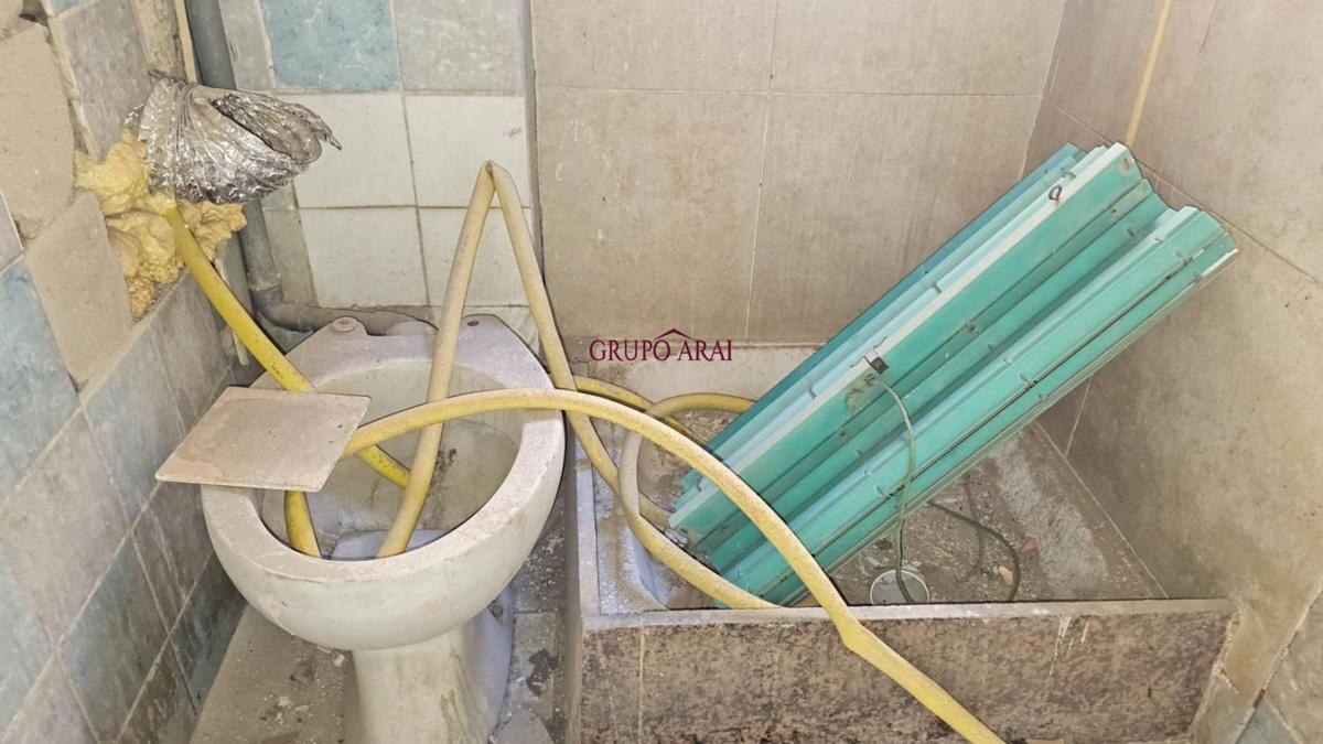Building Residential of 552m2 for sale in Alicante photo 4