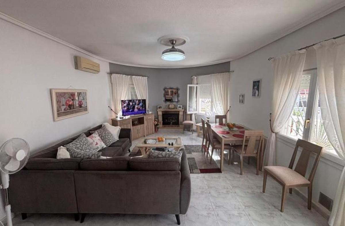 Properties for sale and rent in Spain photo 4