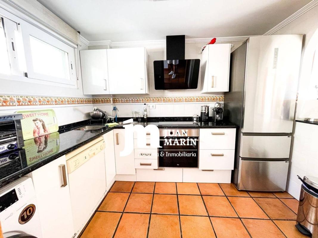 Venta de piso en Piso en Avenida de la Armada Española, Calas de Santa Pola este, Santa Pola, Santa Pola
photo 3