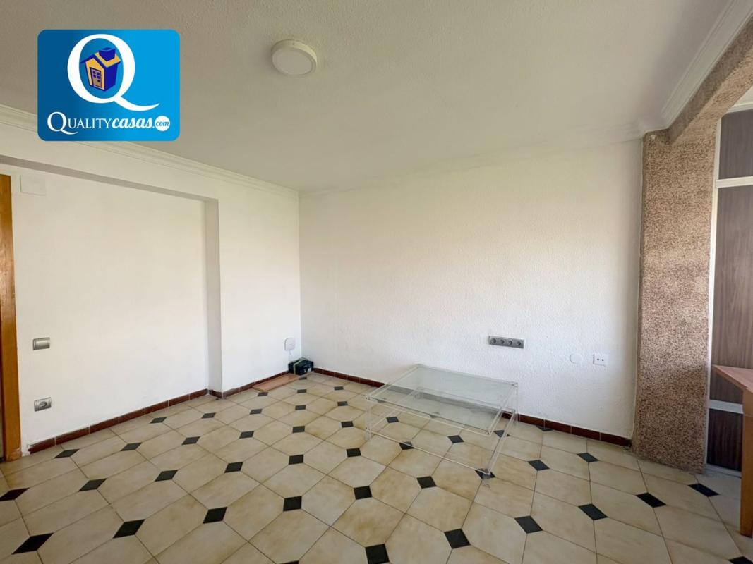 Продажа квартиры на Piso en Reina Victoria-Miguel Hernández, Elche / Elx, Эльче / Эльх
photo 2