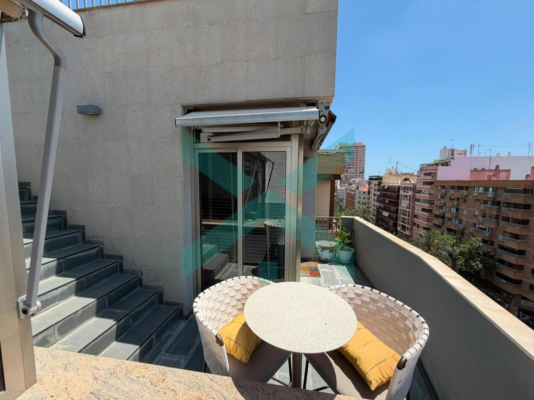 Продажа пентхауса на  Ático en General Marva, Mercado, Alicante / Alacant, Аликанте / Алакант photo 4