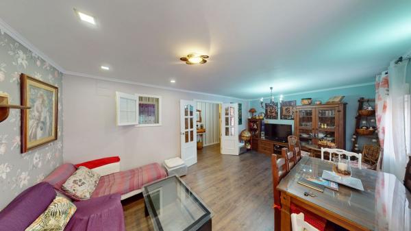 Sale of flat in Piso en Arturo Salvetti Pardo, Carrús Este, Elche / Elx, Elche / Elx
thumbnail 3