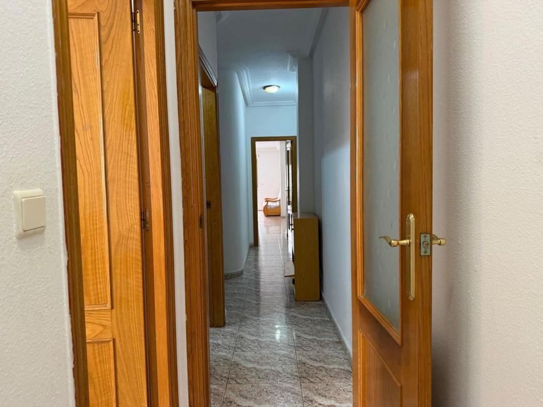 Venta de piso en Piso en Calle Bergantin, Playa del Cura, Torrevieja, Torrevieja
photo 5