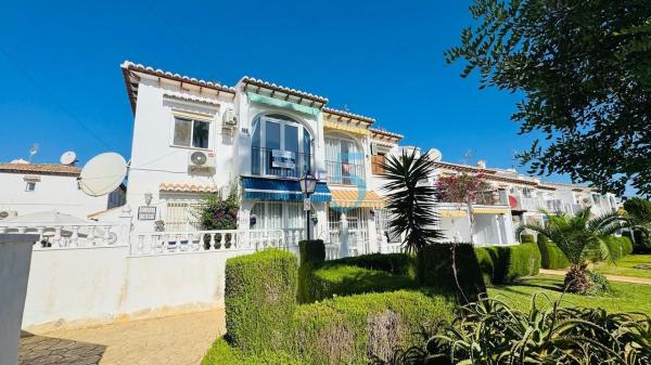 Sprzedaż mieszkania w Piso en Los Balcones - Los Altos del Edén, Torrevieja, Torrevieja
photo 1